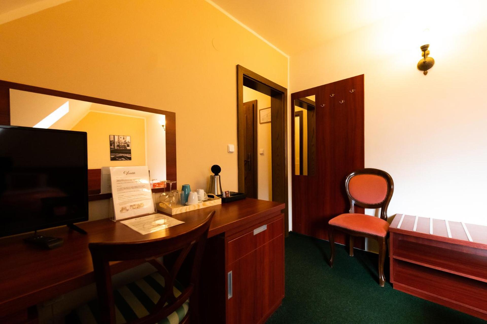 Vivaldi Apartments ミクロフ エクステリア 写真