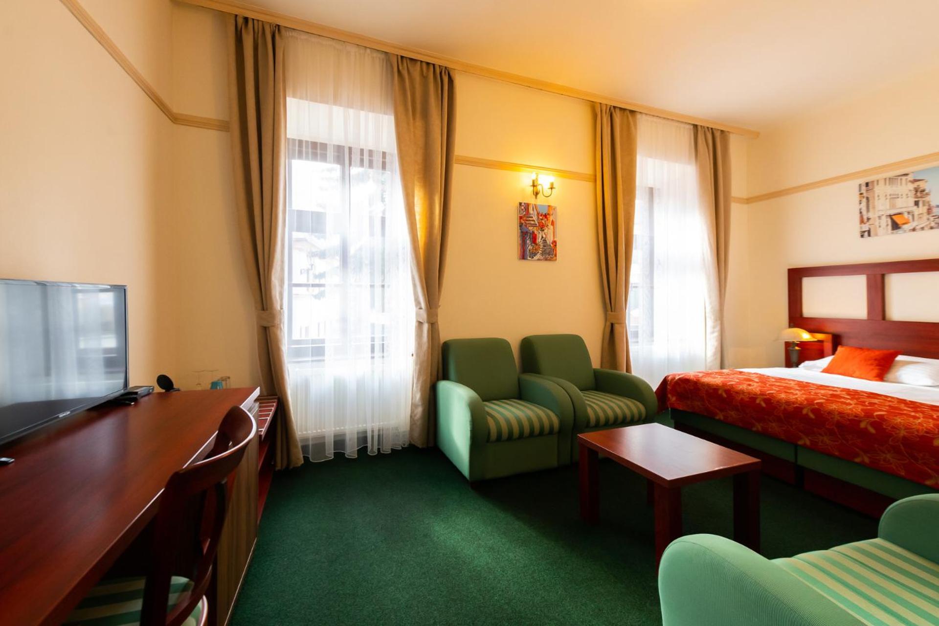 Vivaldi Apartments ミクロフ エクステリア 写真